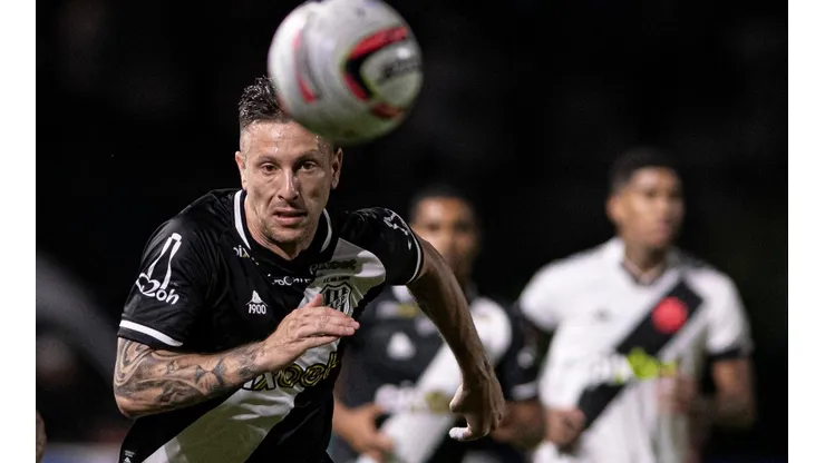 Foto: Jorge Rodrigues/AGIF - Fábio Sanchez é titular da Ponte Preta