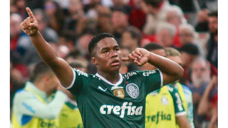 Real Madrid está por detalhes de fechar com Endrick (Foto: Gabriel Machado/AGIF)