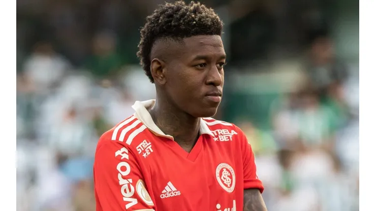 Robson Mafra/AGIF - Vitão fala sobre chances de Copa com o Internacional