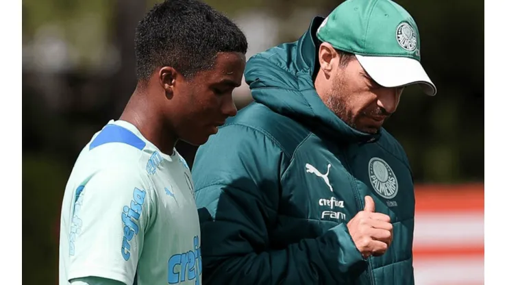 Foto: Cesar Greco / Palmeiras - Abel se rende a Endrick
