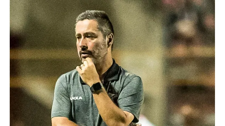 Diogo Reis/AGIF - Carlos Pimentel, treinador do Ituano