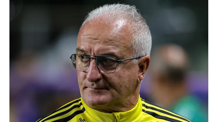 “Está se despedindo do Fla”; Defensor não empolga Dorival e fica a um passo de deixar o CRF
