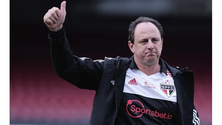 Ettore Chiereguini/AGIF. Rogério Ceni aprova opção para meio-campo monitorada pelo Tricolor