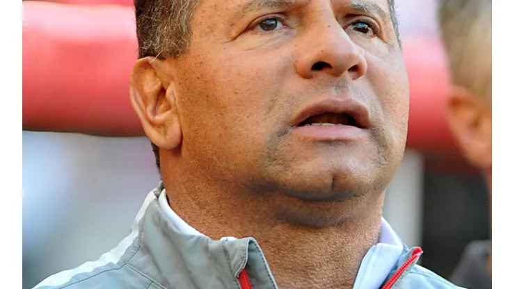 Ricardo Rimoli/AGIF - Celso Roth, voltará a ser treinador