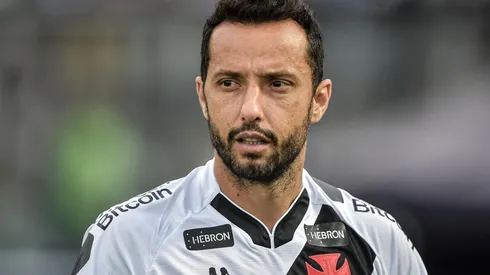 Foto: Thiago Ribeiro/AGIF - Nenê: medalhão iniciou entre os reservas do Vasco contra Criciúma