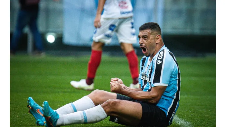 Agif/Maxi Franzoi - Diego Souza se emociona ao falar do futuro