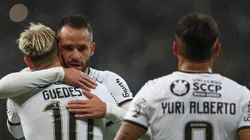 Foto: Marcello Zambrana/AGIF - Renato Augusto, Róger Guedes e Yuri Alberto