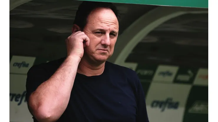Ettore Chiereguini/AGIF. Rogério Ceni faz exigência por permanência de atleta em 2023
