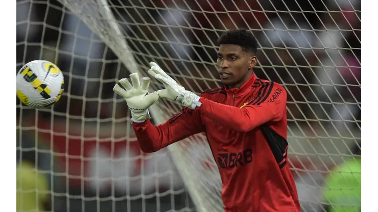 Foto: Thiago Ribeiro/AGIF - Hugo ainda não havia atuado com Dorival Júnior.