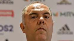 Thiago Ribeiro/AGIF/ "Lavou as mãos"; Torcida do Flamengo se revolta com atitude da diretoria antes da final da Libertadores.