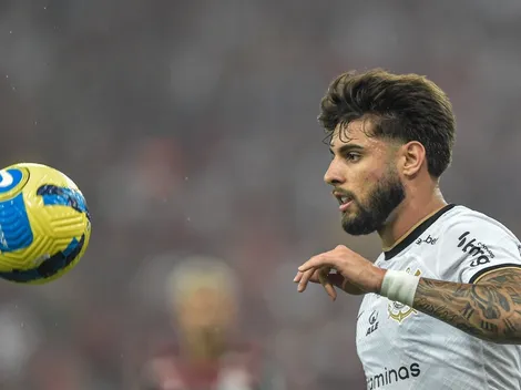 Yuri Alberto 'esquece' papelão na Vila e provoca Santos de graça: "Bom demais..."