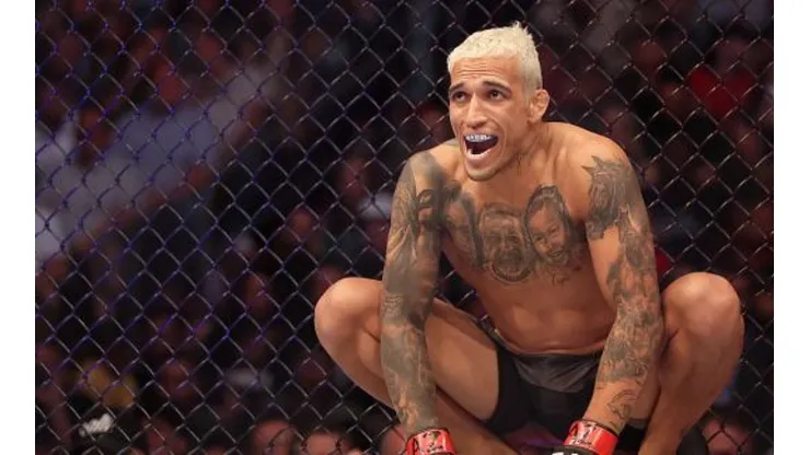 Do Bronx acabou sendo imobilizado por Islam Makhachev no UFC 280