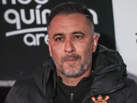 "Para eles foi mais um..."; Vítor Pereira retoma assunto da Copa do Brasil e abre o jogo sobre título do Fla