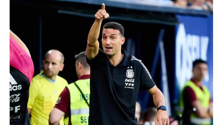 Photo by Juan Manuel Serrano Arce/Getty Images - Lionel Scaloni