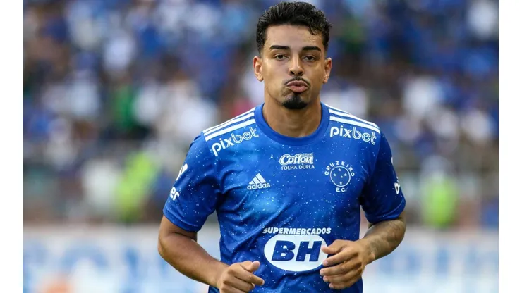 Fernando Moreno/AGIF. Matheus Bidu não deve permanecer no Cruzeiro em 2023