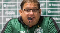 Foto: Robson Mafra/AGIF - Guto alfineta Coritiba