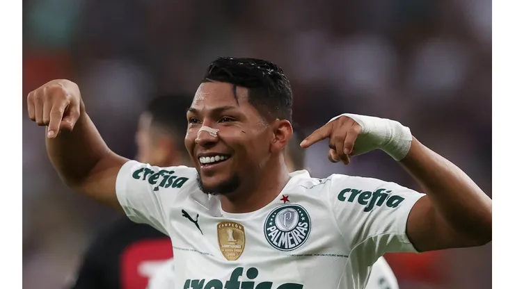 Foto: Cesar Greco - Rony foi sondado fortemente pelo Ajax, assim como Giovani, em janeiro