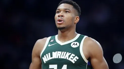 Antetokounmpo lidera o Bucks em mais uma temporada