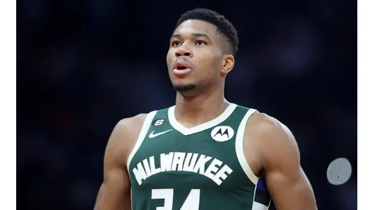 Antetokounmpo lidera o Bucks em mais uma temporada