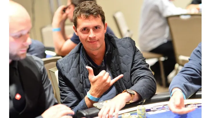 Bruno Volkamnn foi o melhor brasileiro na disputa (Foto: Tomas Stacha/PokerStars)