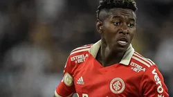 Foto: Thiago Ribeiro/AGIF - Vitão: zagueiro está emprestado ao Inter até a metade de 2023