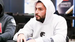 Olívio Gontijo é um sucesso brasileiro na Twitch (Foto: Luis Bertzini/BSOP)