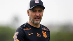 Foto: Rodrigo Coca/Agência Corinthians/Divulgação - Vítor Pereira: contrato com o Corinthians está na reta final