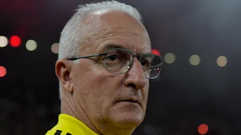 Thiago Ribeiro/AGIF - Dorival Jr no comando do Flamengo.