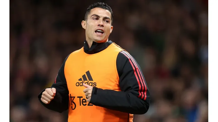 Foto: Alex Pantling/Getty Images - Cristiano Ronaldo saiu do banco incomodado
