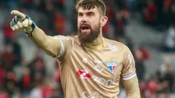 Foto: Gabriel Machado/AGIF - Fernando Miguel saiu criticado do Vasco da Gama.