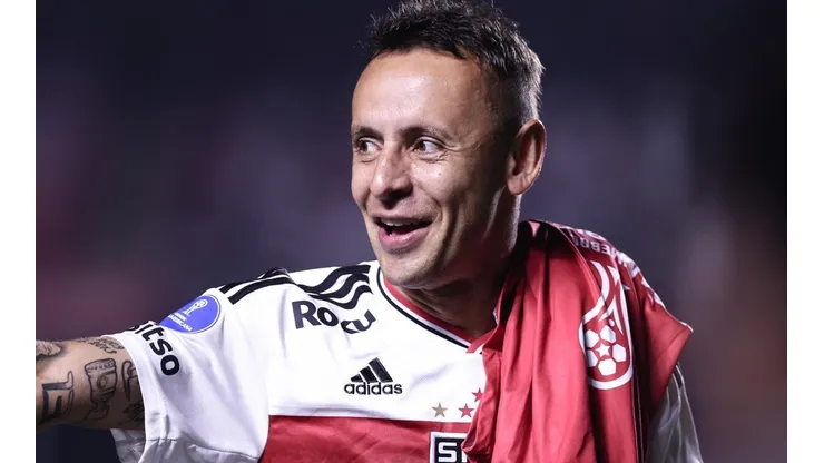 Foto: Ettore Chiereguini/AGIF - Rafinha: medalhão será titular do São Paulo contra Coritiba