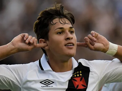 “Até assim”; Vital e Fagner viram assunto no Vasco após vice e torcida 'explode'