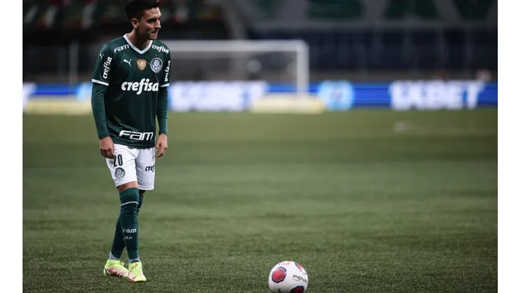Atuesta ainda não embalou com a camisa do Palmeiras (Foto: Ettore Chiereguini/AGIF)
