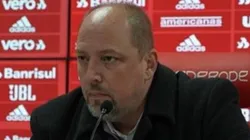 Foto: Reprodução / Internacional - Barcellos é informado sobre situação de defensor