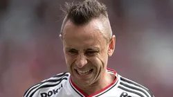 Diretoria bate o martelo e decide sobre o futuro de Rafinha no São Paulo