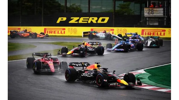 GP do Japão, em Suzuka, disputado sob chuva