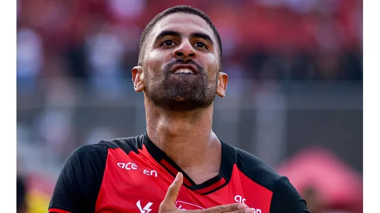 Foto: Jhony Pinho/AGIF - Tréllez marcou o gol mais importante da fase final, contra o Figueirense.