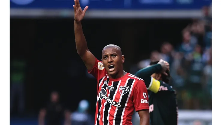 Luizão tem contrato com o São Paulo até março de 2023 (Foto: Ettore Chiereguini/AGIF)