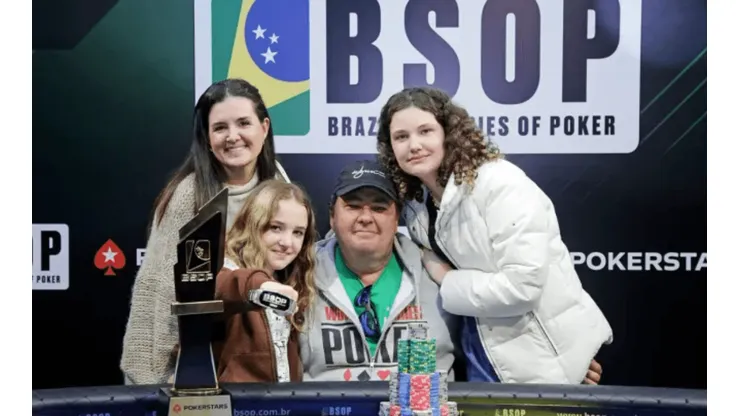 Silvio Feiber agora além de médico é campeão brasileiro de poker (Foto: Luis Bertazini/BSOP)