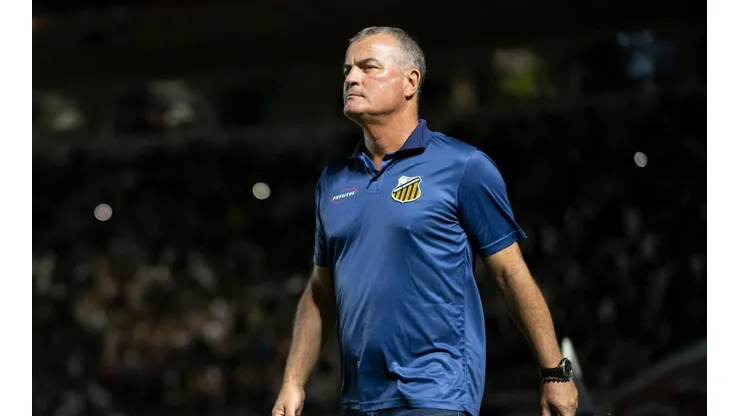 Jorge Rodrigues/AGIF. Mazola Jr. valorizou o resultado diante do Brusque