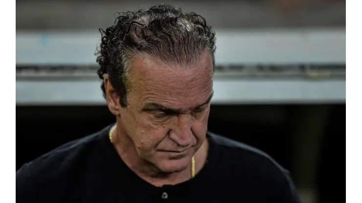 Foto: Thiago Ribeiro/AGIF - Cuca e o elenco não tem um bom clima nos bastidores