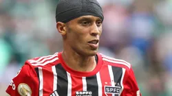 Foto: Marcello Zambrana/AGIF - Miranda: zagueiro se lesionou no clássico com o Palmeiras