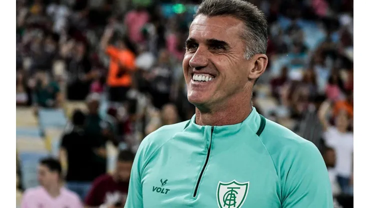 Foto: Thiago Ribeiro/AGIF - Vágner Mancini deve ter dupla para 2023