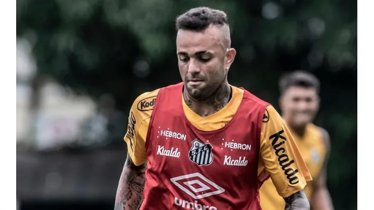 Luan ‘apronta’ no Santos e situação chega à torcida do Corinthians