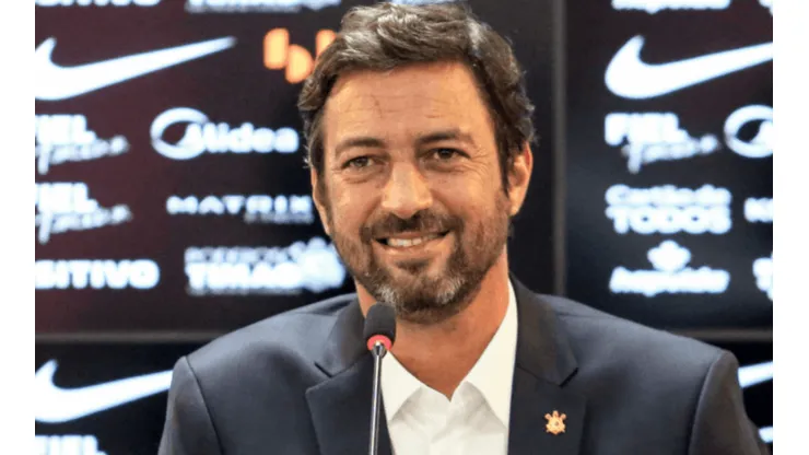Rodrigo Coca/Corinthians - Duílio é avisado sobre alvo do Corinthians no mercado