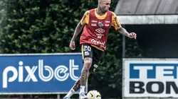 Ivan Storti/Santos FC - Luan causa polêmica no Santos