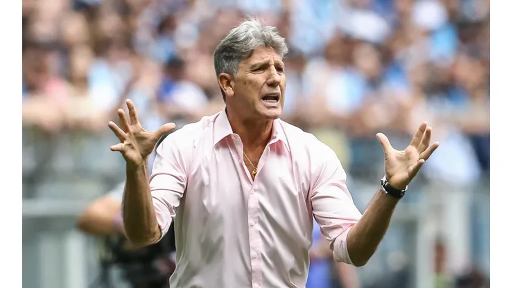 Pedro H. Tesch/AGIF/ "Vai sofrer"; Renato Gaúcho é sincero sobre desempenho do Grêmio na Série B.