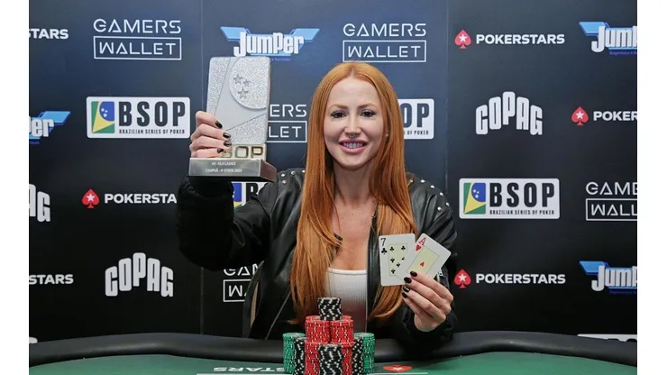 Laís Longo mostrou que é boa no poker e venceu o Ladies Event (Foto: Luis Bertazini/BSOP)