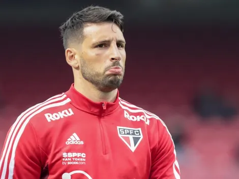 Comentarista ativa ‘modo sincerão’ e dispara críticas a Calleri após o Choque-Rei