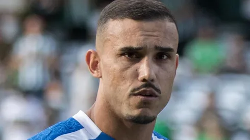 Foto: Robson Mafra/AGIF - Pottker puxa fila de possíveis saídas da Raposa